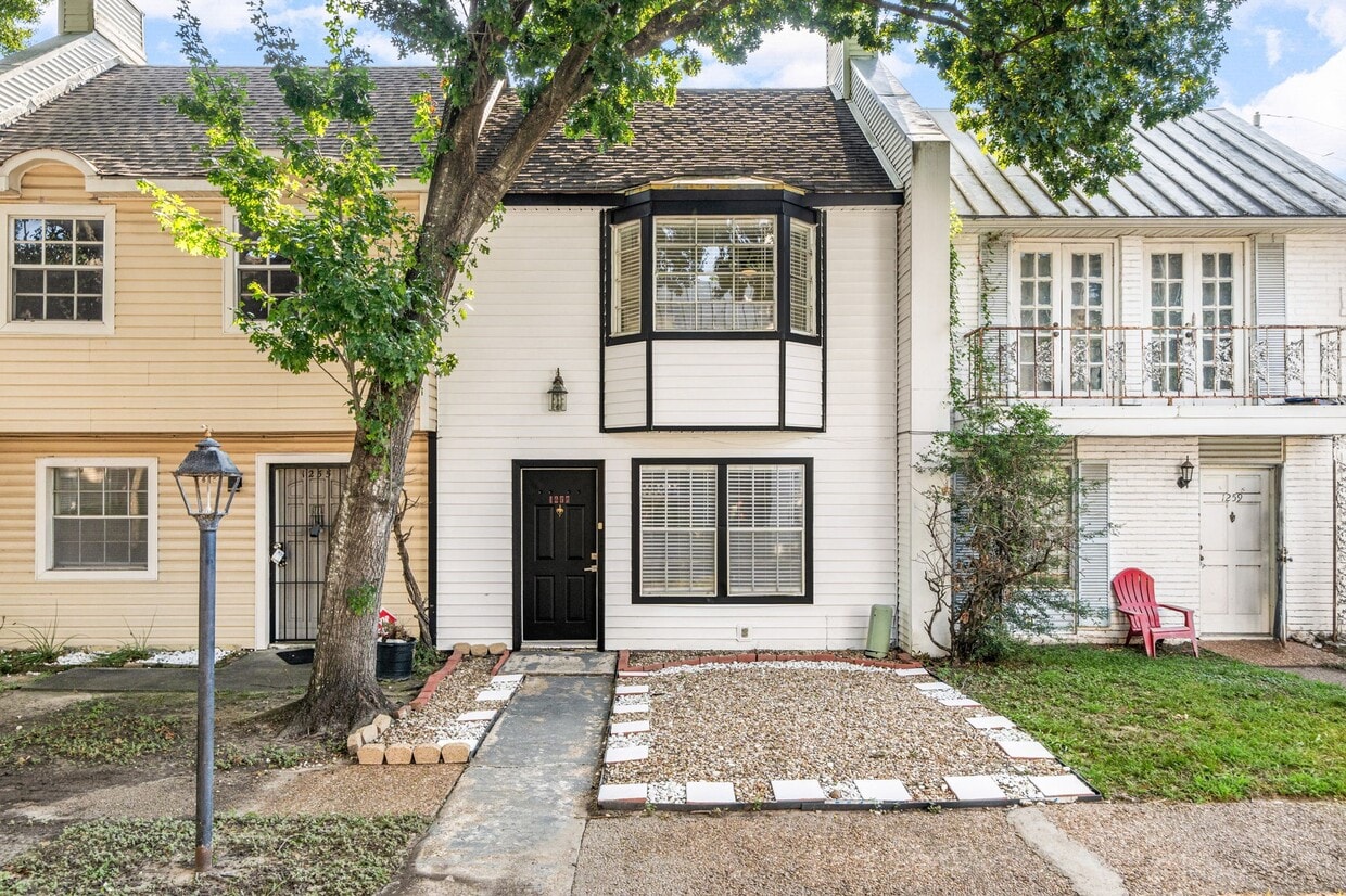 Foto principal - 1257 Witte Rd