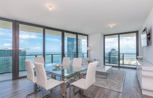 Building Photo - 1300 S Miami Ave