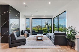 Building Photo - 14614 Round Valley Dr