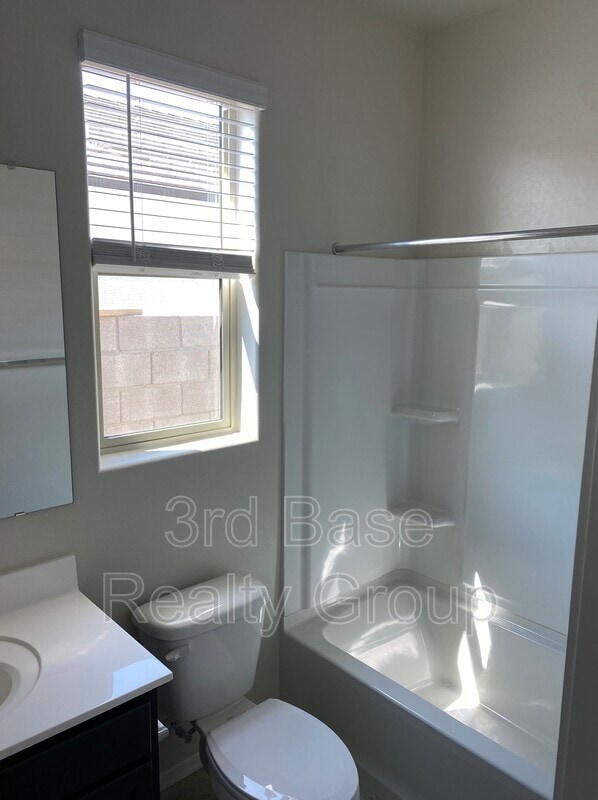 Building Photo - 3232 N Lainey Ln