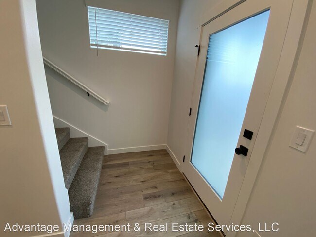 Building Photo - 4 br, 3 bath House - 530 S. 1094 W.
