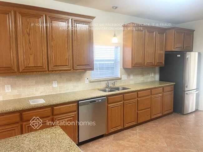 Foto del edificio - 8518 Sports Haven Dr