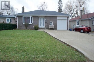 Building Photo - 272 ESSEX Ave
