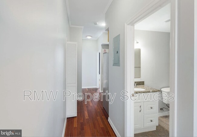 Building Photo - 1782 Frankford Ave