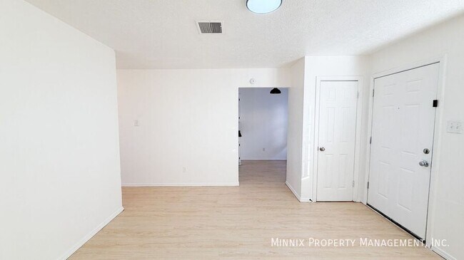 Foto del edificio - 5005 Avenue W