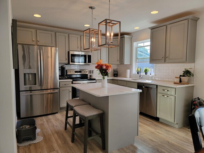 Foto del edificio - 206 Highland Ct