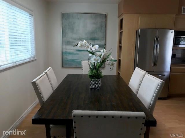 Foto del edificio - 3 br, 2 bath House - 8217 Creighton Ave