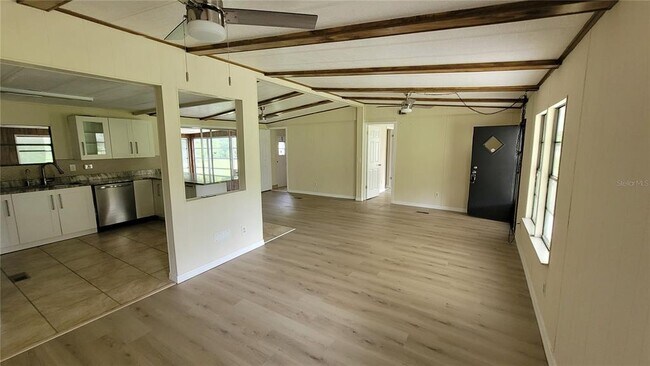 Building Photo - 11324 Bruin Dr
