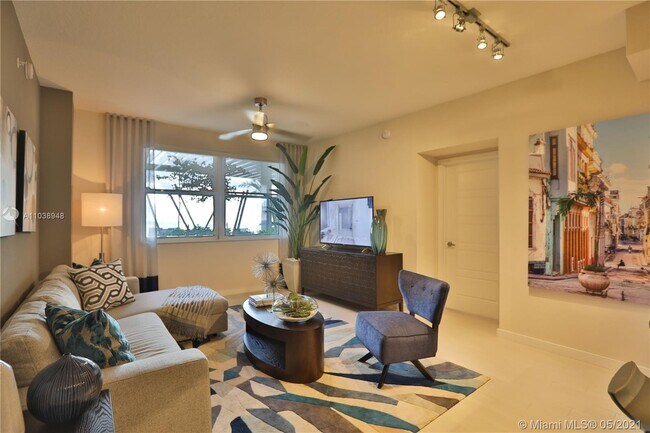 Foto del edificio - 8217 SW 72nd Ave