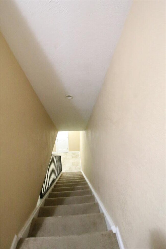 Foto del edificio - 703 Castle Ridge Rd