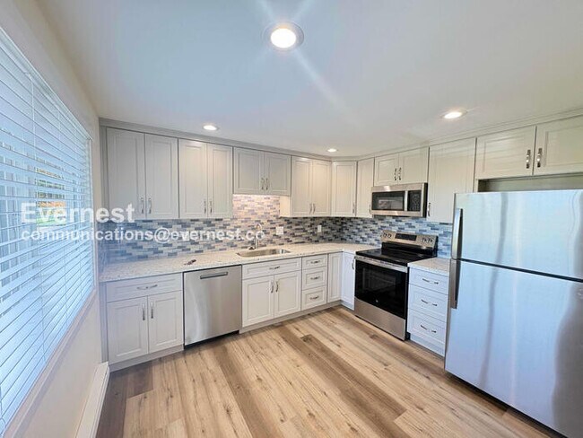 Foto del edificio - 16601 161st Ave SE