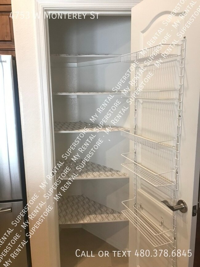 Building Photo - 4753 W Monterey St