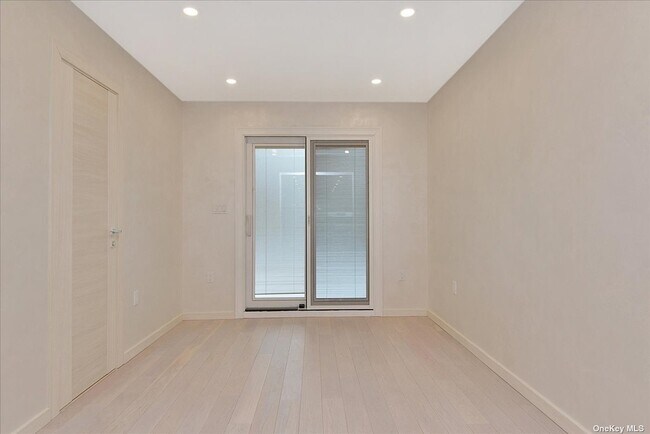 Building Photo - 144-24-144-68 68th Dr