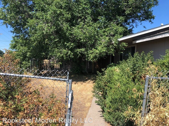 Building Photo - 2 br, 1 bath House - 3843 Anderson