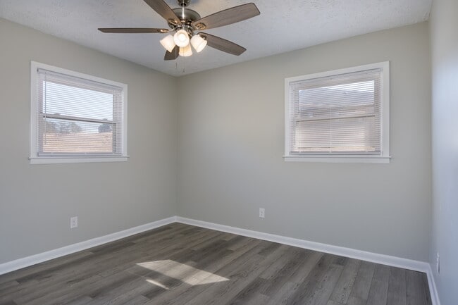 Foto del edificio - 3207 Tallywood Dr