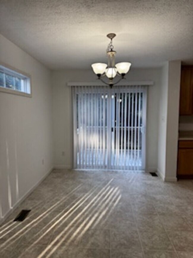 Foto del edificio - 70 Trimmer Trail