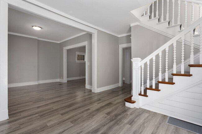 Foto del edificio - 915 E 29th St