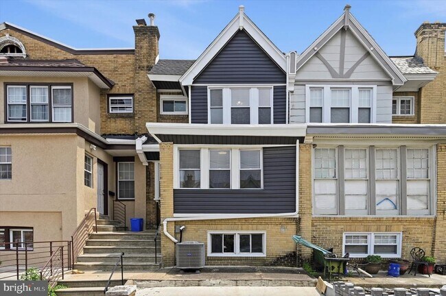 Foto del edificio - 5616 Florence Ave