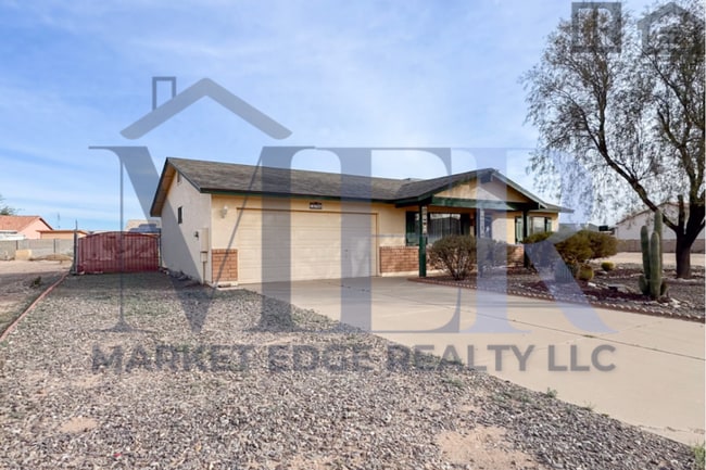 Building Photo - 2Bed/1.5Bath House in Arizona City! Ready for Immediate Move-In! -- RV GATE! NO HOA!