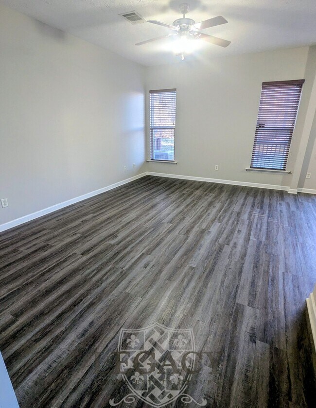 Foto del edificio - 782 Pippin Dr