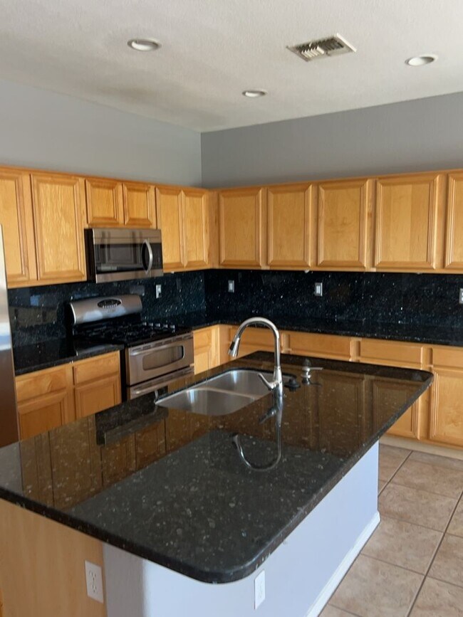 Foto del edificio - 20205 N 84th Ave