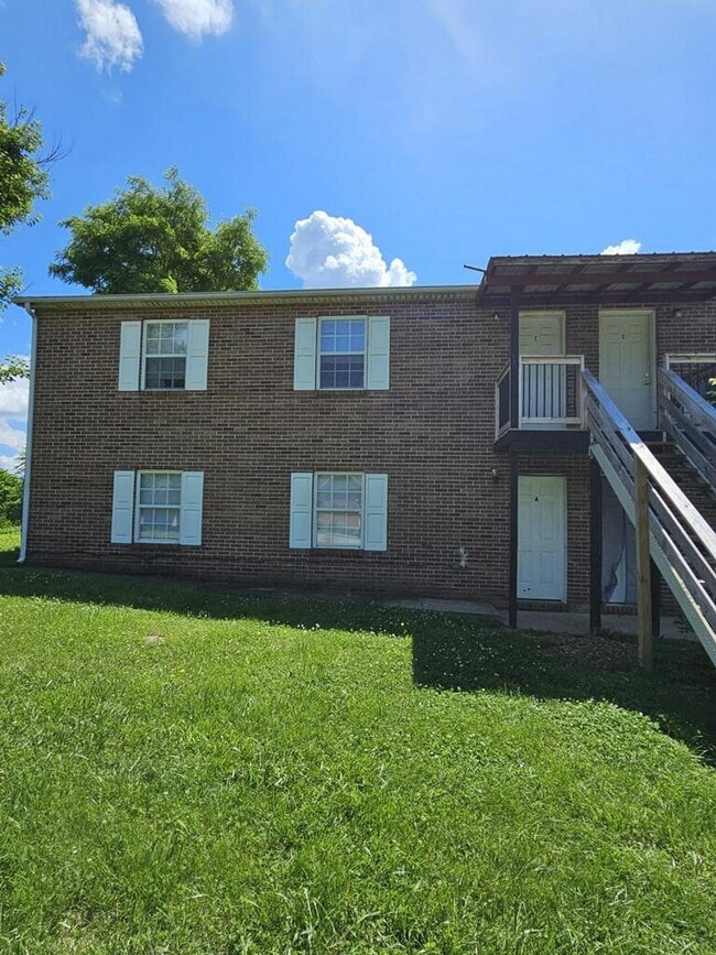 Building Photo - 50 Gibson Ave