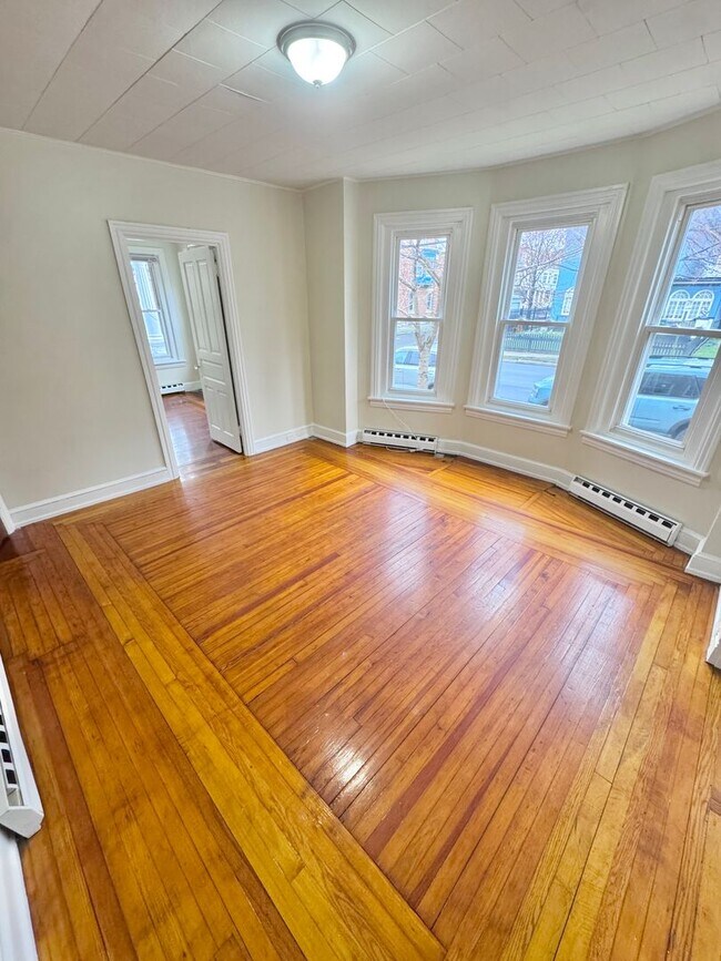 Foto del edificio - 43 N West Street