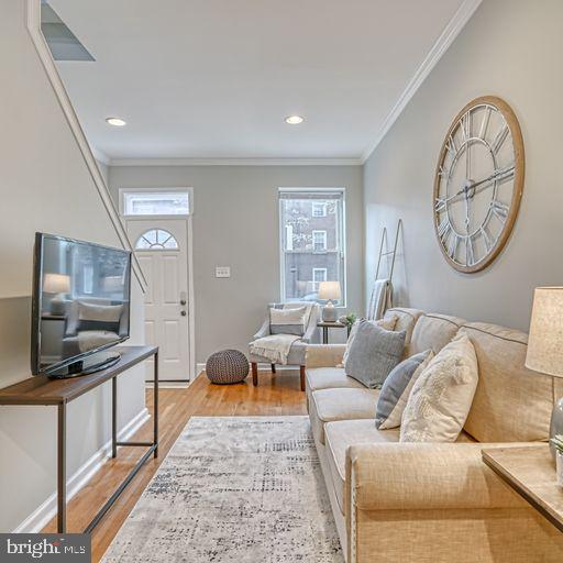 Primary Photo - 1222 E Eager St