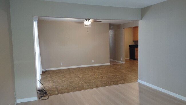 Foto del edificio - 2718 Toro Ct