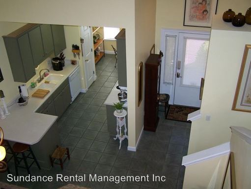 Building Photo - 162 Calle Escada