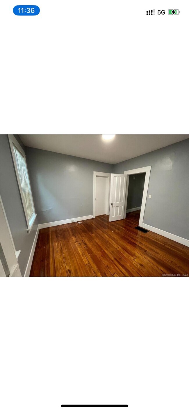 Foto del edificio - 1289 Howard Ave