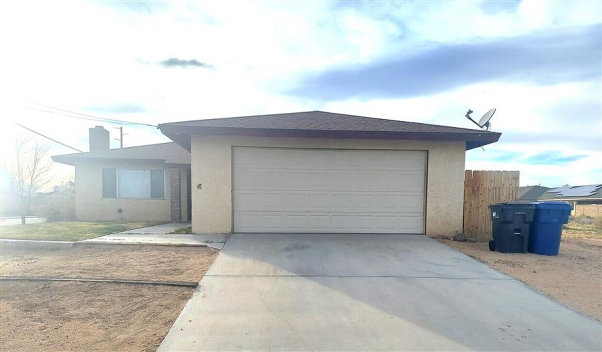 241 S Valley St, Ridgecrest, CA 93555 House Rental in Ridgecrest, CA