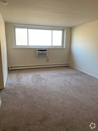 Building Photo - 177 Bergen Ave