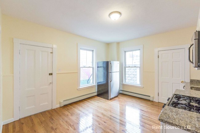 Foto del edificio - 23 Cottage Ave