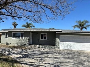 Building Photo - 759 Chino Ln