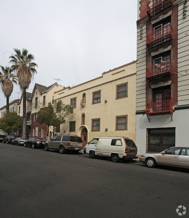 1311 Ingraham ¡St - 1311 Ingraham St