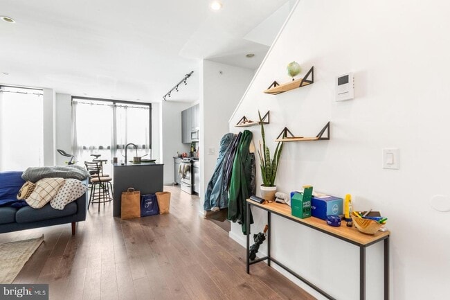 Foto del edificio - 2228 Frankford Ave