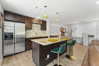 Building Photo - 5511 Queensloch Dr