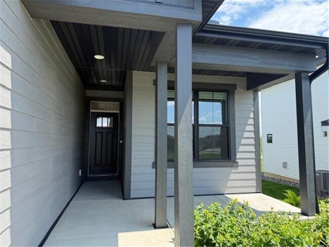 Foto del edificio - 5444 Welter Wy