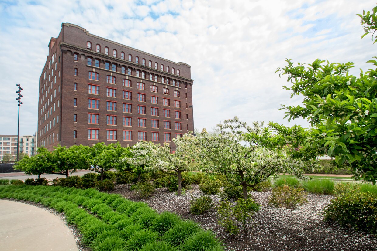 The Greenhouse Apartments Omaha, NE