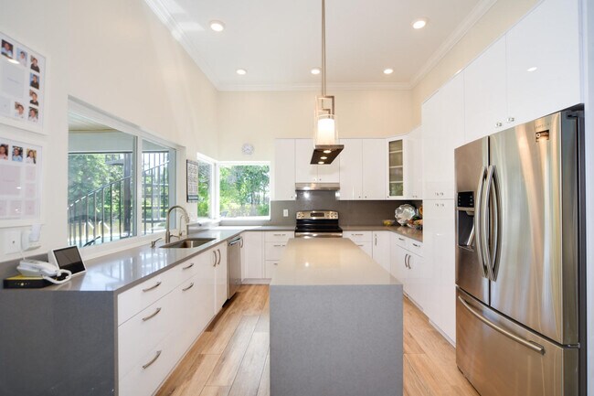 Foto del edificio - 110 SW 11th Ave