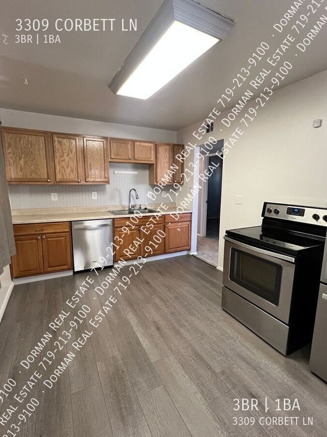 Building Photo - 3309 Corbett Ln