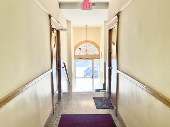 Photo - 1715 P St NW Apartment