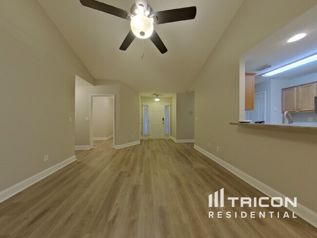 Foto del edificio - 373 Morning Star Dr