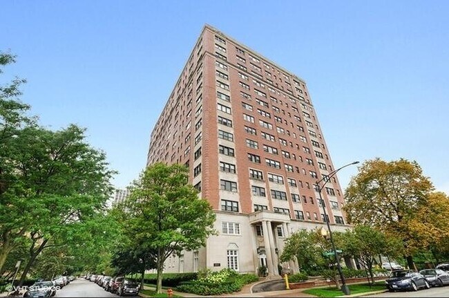 Building Photo - 4300 N Marine Dr