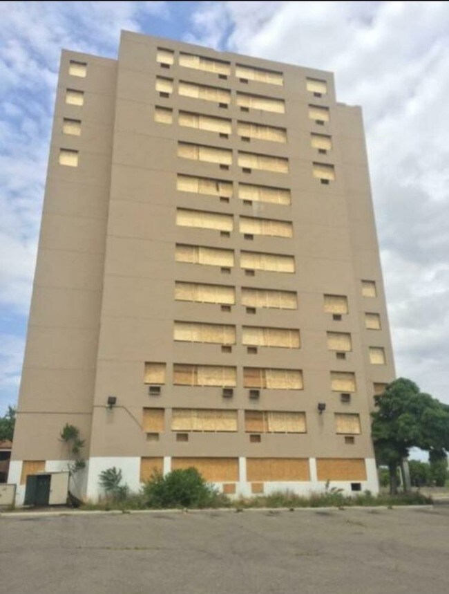 Foto del edificio - St Paul's Elderly Housing