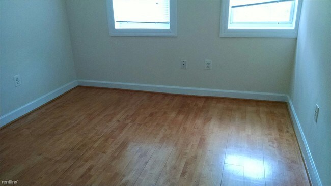 Foto del edificio - 1617 12th St NW