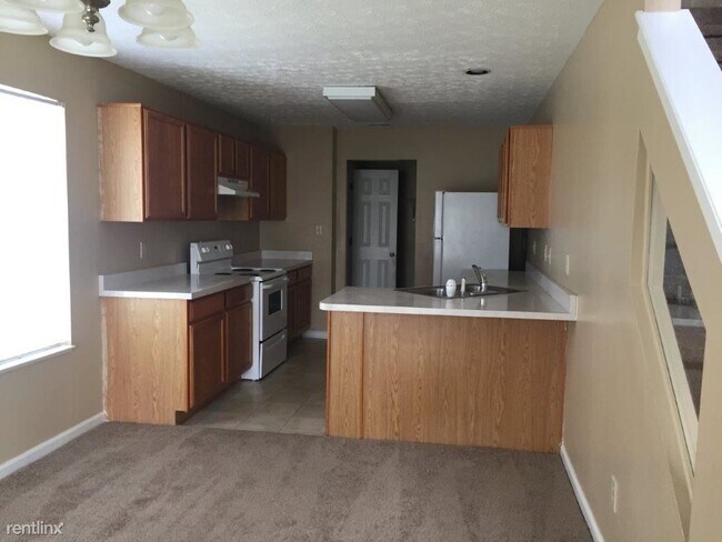 Foto del edificio - 3 br, 2.5 bath House - 6656 Dunsdin Dr