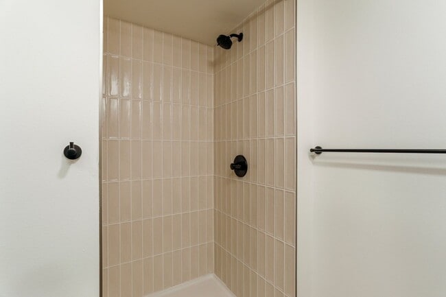 Interior Photo - Carrick
