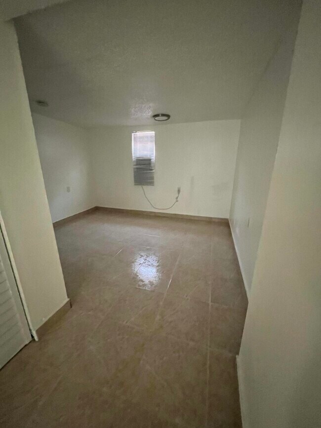 Building Photo - 4571 Diekhans Rd